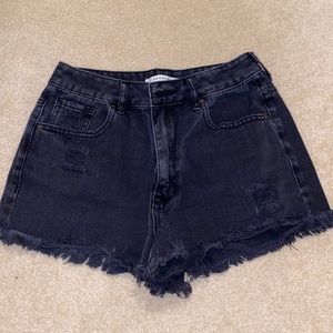 PacSun black Jean shorts high rise size 26 good condition